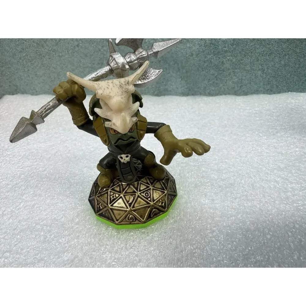 Lot Of 7 Skylanders Spyro Figures: Gill Grunt, Whirlwind, Stump Smash, Voodood